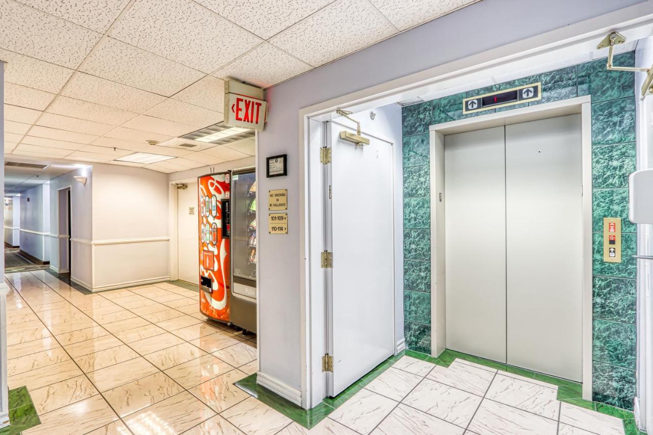 Americas Hotel - El Paso Airport / Medical Center エクステリア 写真