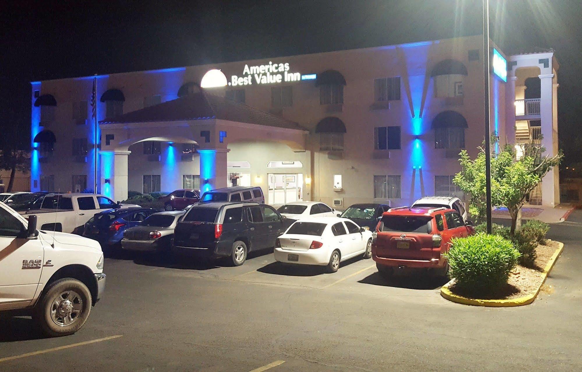 Americas Hotel - El Paso Airport / Medical Center エクステリア 写真