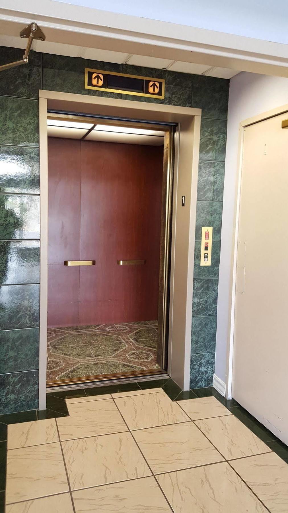 Americas Hotel - El Paso Airport / Medical Center エクステリア 写真